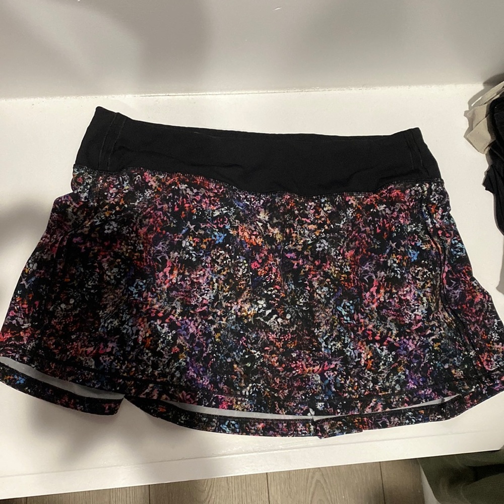 Luluemon tennis skirt